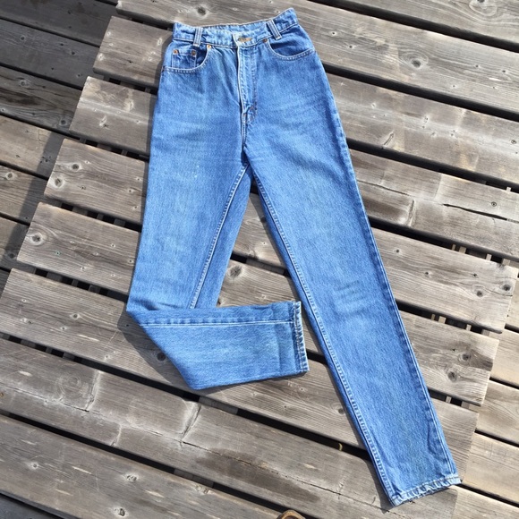 Vintage Levi's Jeans 💙 - Picture 7 of 14